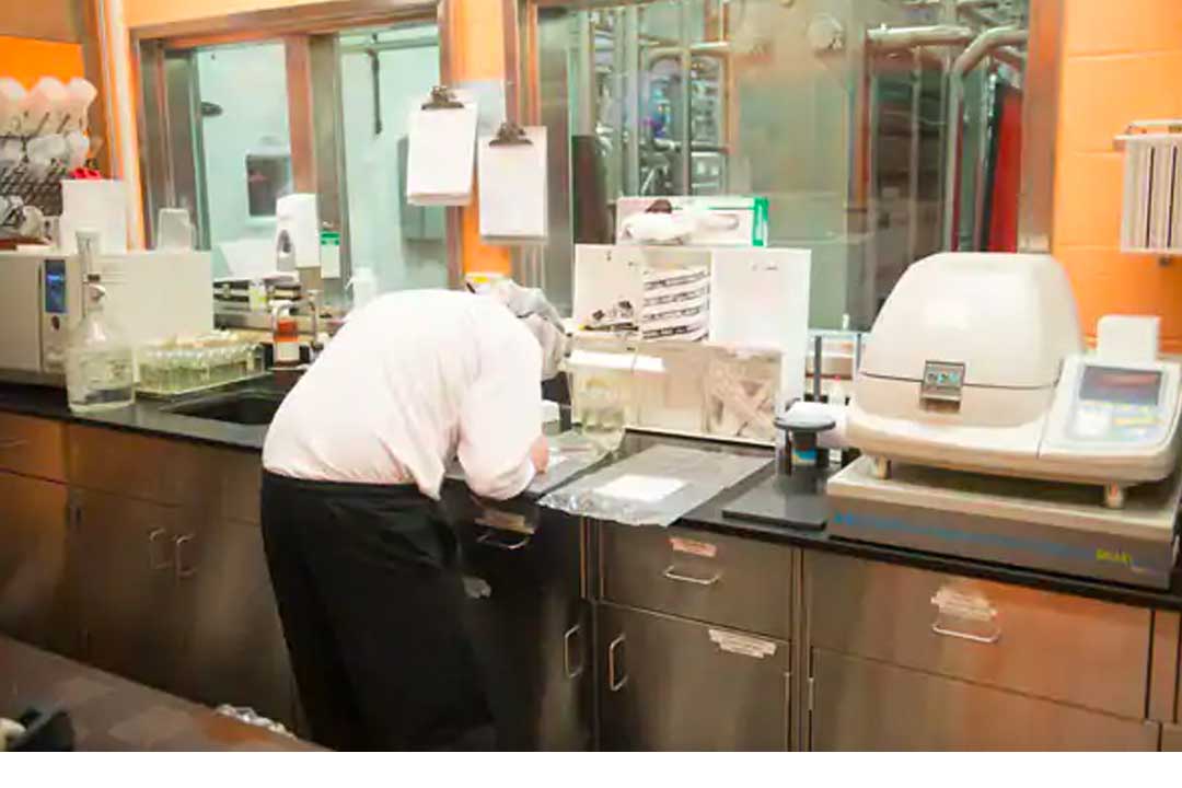 A quality assurance tech